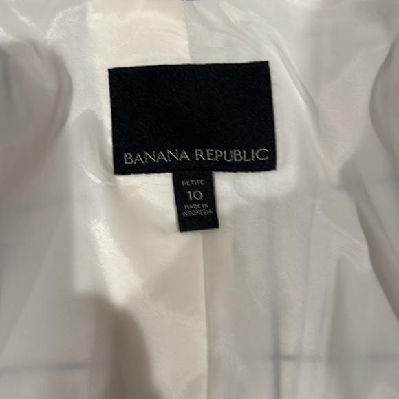 Banana Republic Dress Suit - Picture 5 of 12
